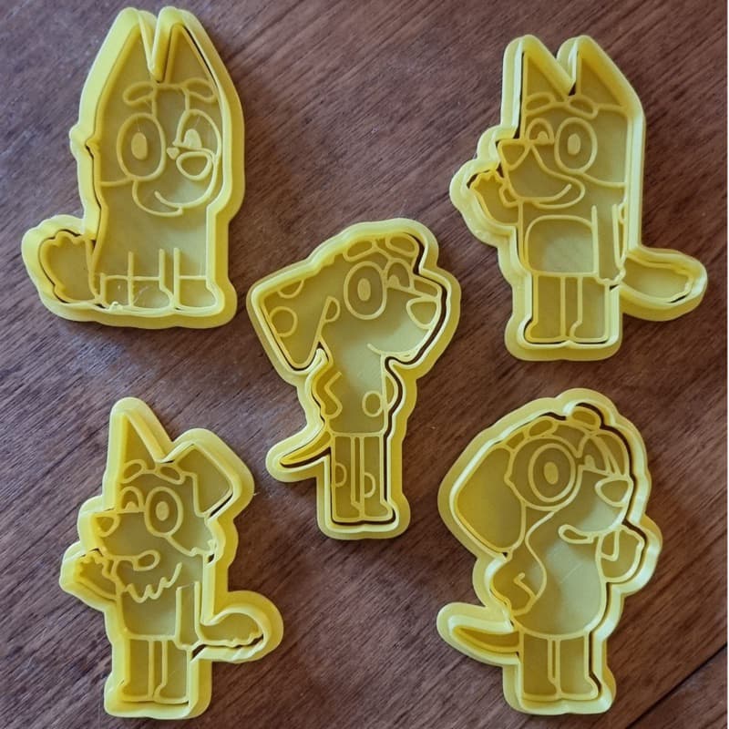 CONJUNTO DE CORTADORES DE BISCOITO OU MASSINHA DE MODELAR BLUEY