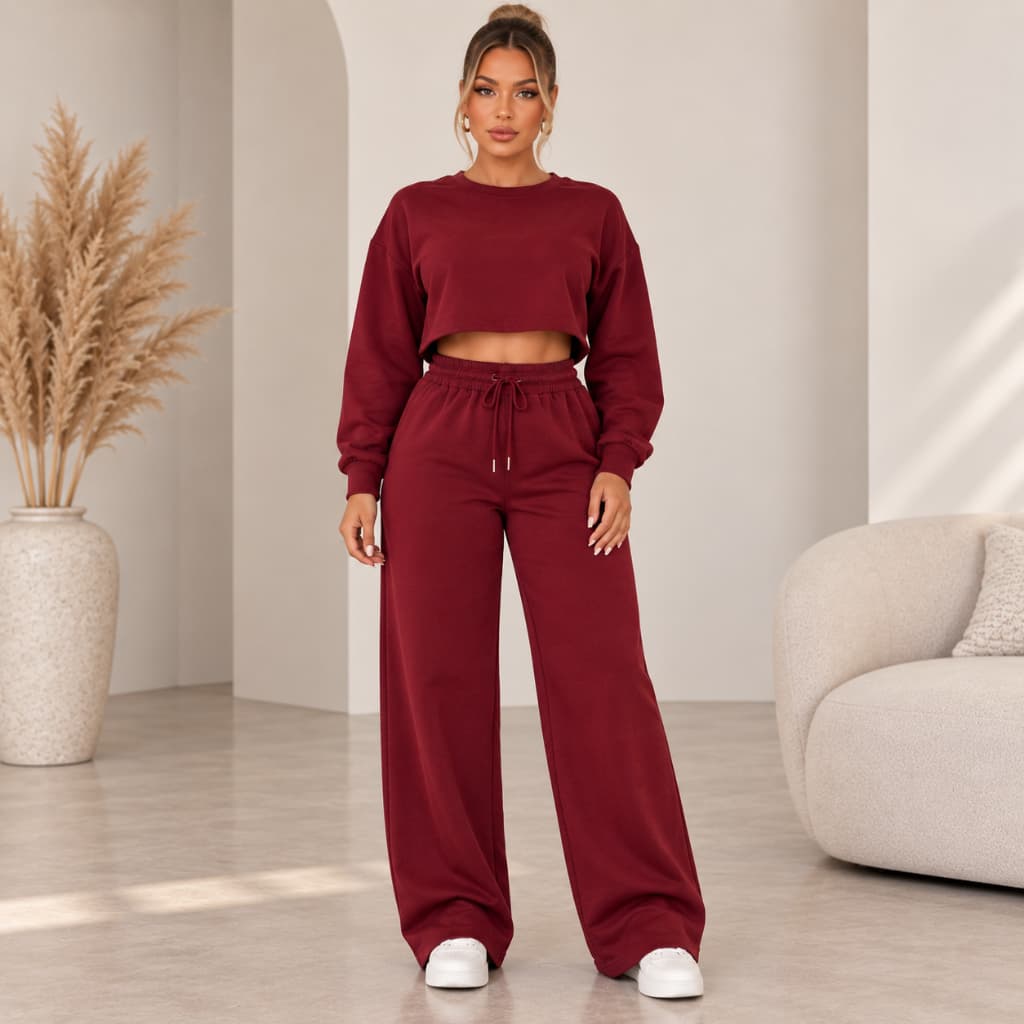 Conjunto Vitória – Estilo com Conforto que Abraça Confeccionado em moletom leve, macio ao toque e com ótimo caimento