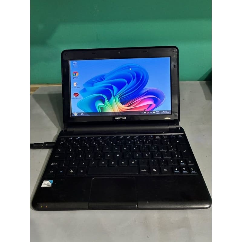 Notebook Mini Positivo 2GB RAM HD 300GB  Básico Trabalhar Estudar Navegar Seminovo