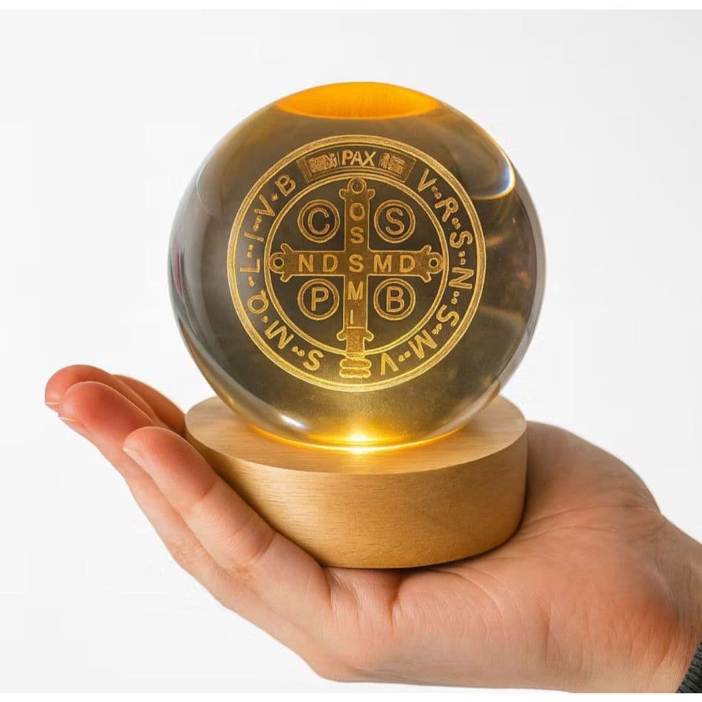 Luminária de Mesa Abajur Led Vidro 3D Religiosa São Bento Decoração Sala Quarto