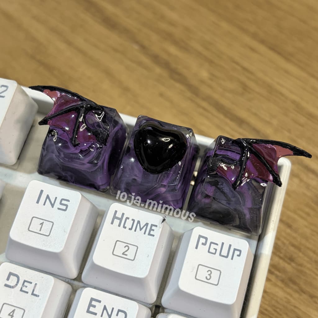 Kit Dark Wings - Keycaps Coração com asas de morcego