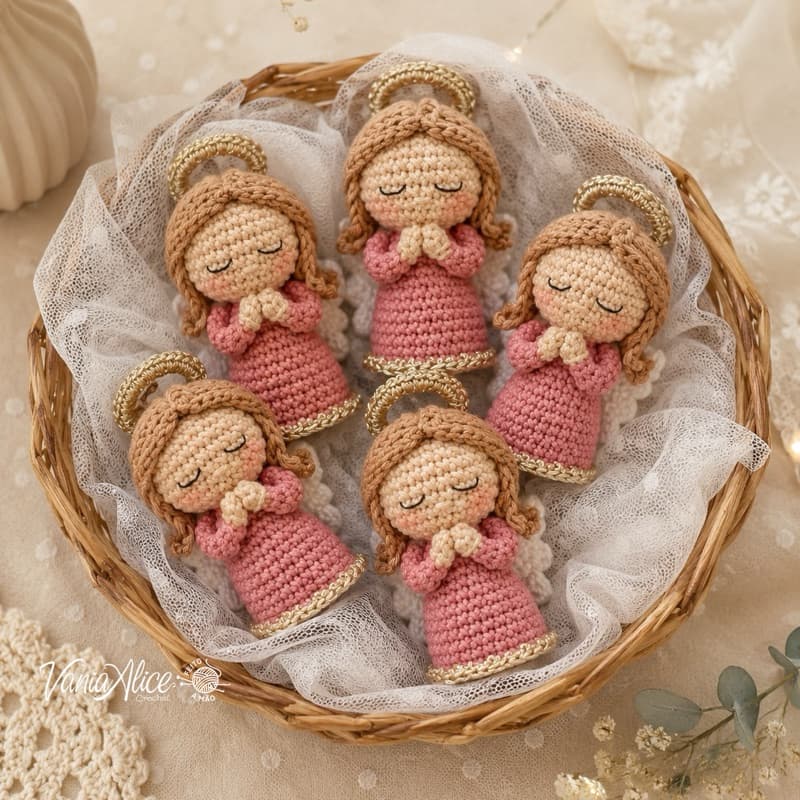 kit de Anjinho para lembrancinha de batizado e nascimento em crochê amigurumi