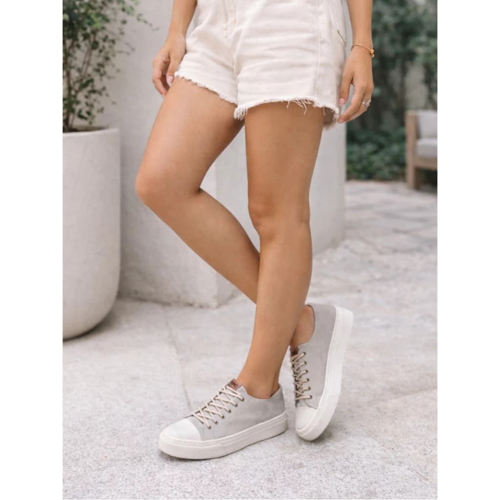 Tênis Suede Casual Confortável Com Cadarço Calçado Feminino Leve Plataforma Solado 3cm Moderno