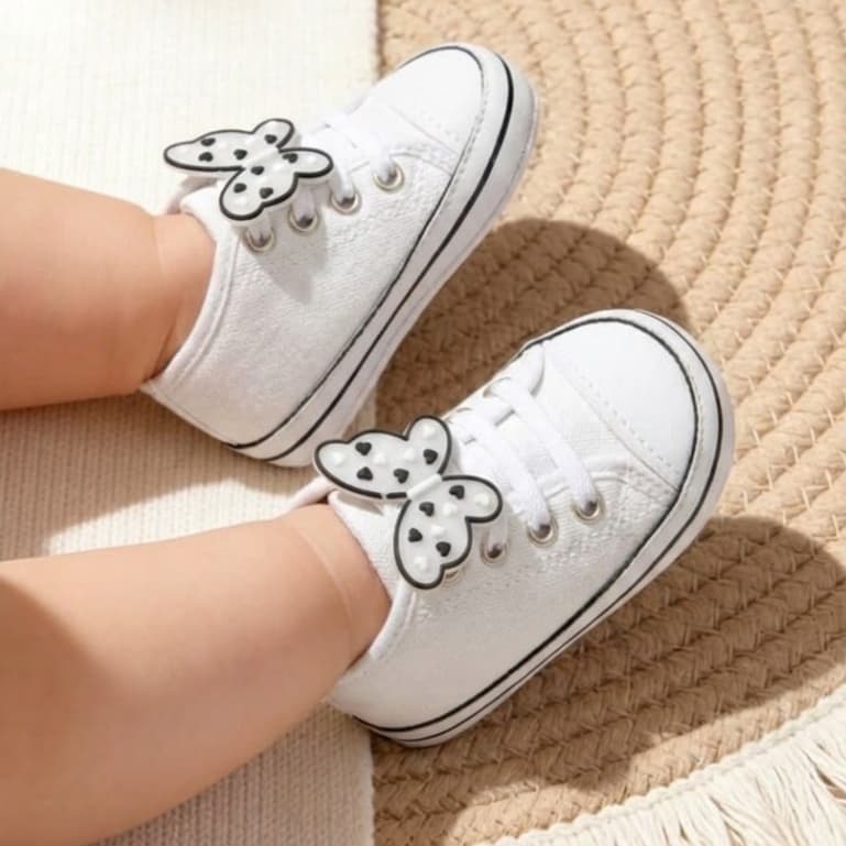 Tênis Bebê Sapatinho Recém Nascido Confortável Reborn Menina Menino Mesversário Baby Promoção Tendência