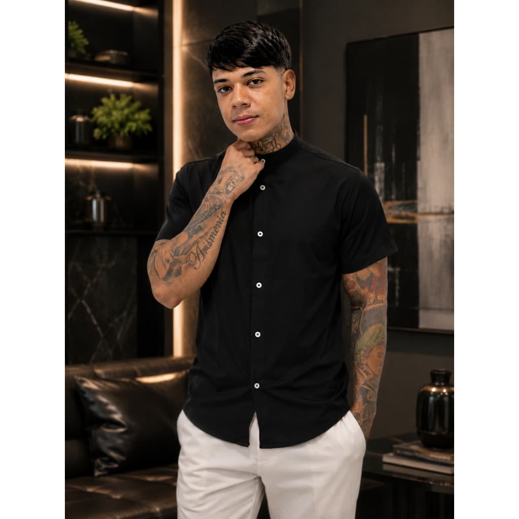 Camisa Social Masculina Gola Padre Slim Fit com Botão Lisa
