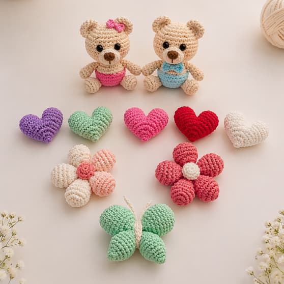 Kit Amigurumi Crochê 10 Peças Ursinho Coração Flor Borboleta Decoração Bebê Lembrancinha