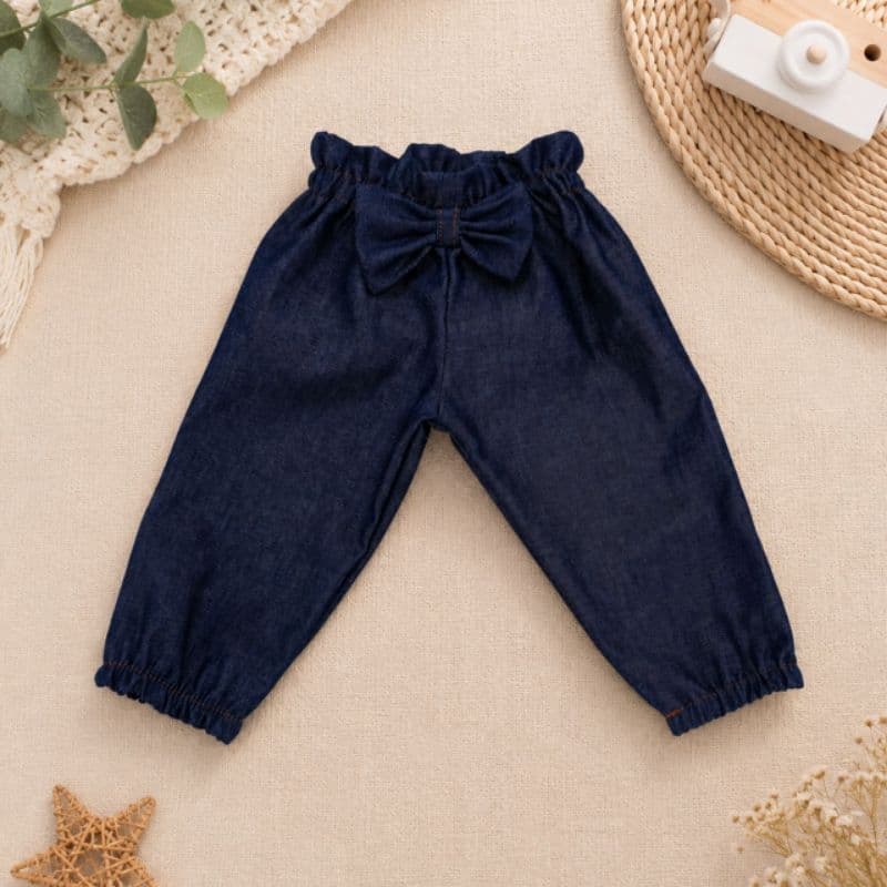 Calça jeans Infantil Bebê Menina com Laço Jogger - Roupa Infantil Blogueirinha Confortável com Laço