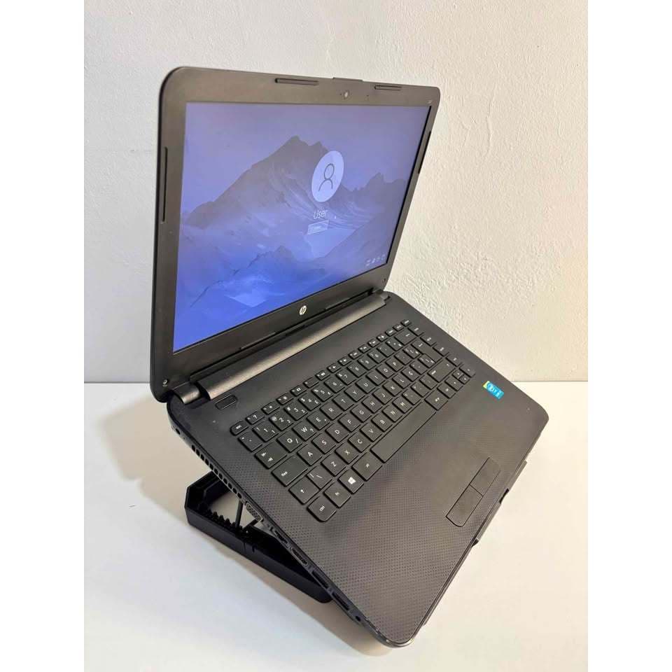 Notebook HP 240 G4 | Intel Core i3 5ª Geração | 8GB | SSD 128GB | Tela 14