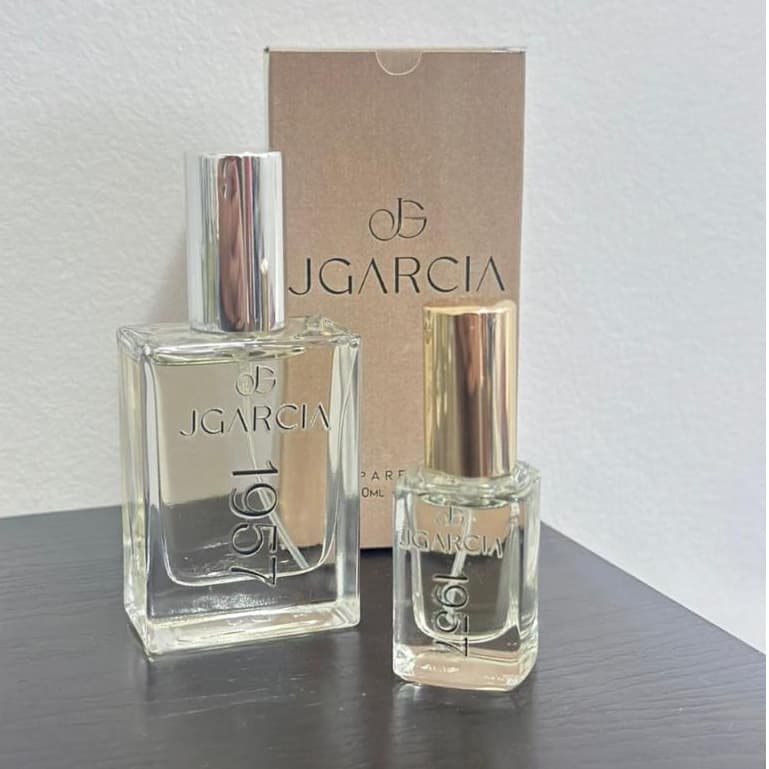 Perfume Feminino 1957 - 27% Concentração - Essência Feminina - Referência Olfativa Importados - 15mL - 30mL