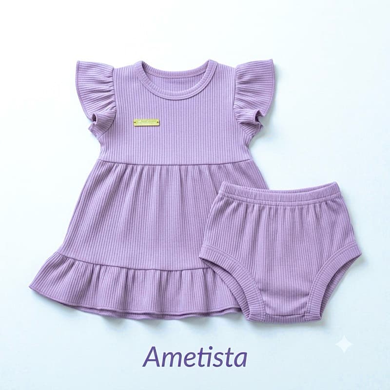 Kit Vestido Bebê Menina + Calcinha Tapa Fralda Roupa Infantil Confortável em Malha Canelada Veste até 7 Meses