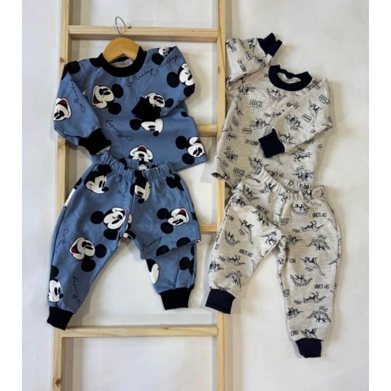 kit 2 conjunto de moletom peluciado,conjunto inverno menino peluciado,conjunto de moletom