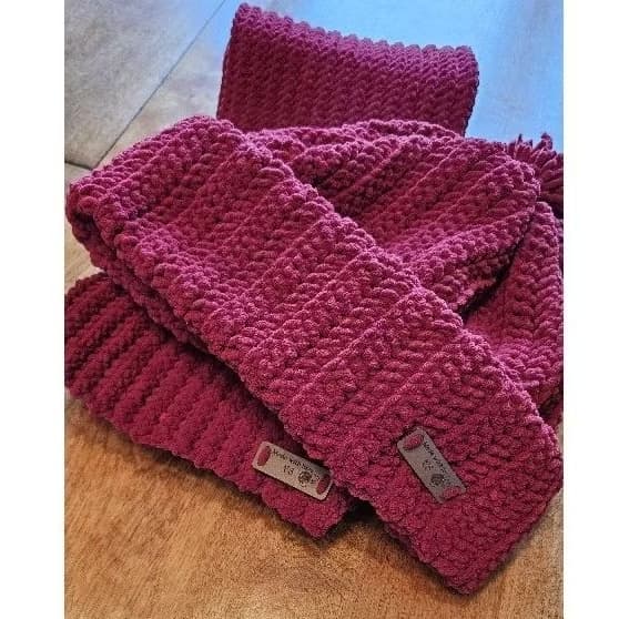 Kit Touca + Cachecol de Inverno em Crochê - Fio Amigurumi Soft - Tamanho Único - Feito à Mão