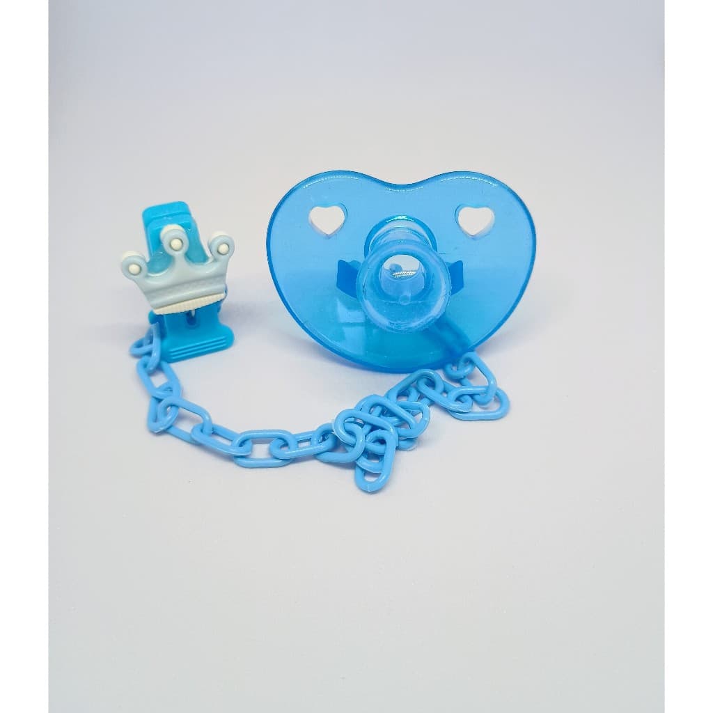 Kit Chupeta 100% Silicone bico convencional azul + prendedor de chupeta azul com pingente sortido