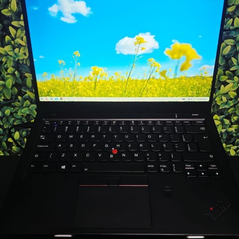 Notebook Lenovo ThinkPad X1 Carbon 6ª Geração Intel Core i5-8350U 16GB SSD 256GB Tela 14 Full HD Zorin OS Linux