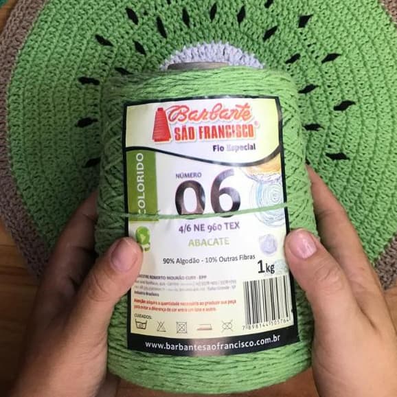 Barbante Colorido N°06 Cone De 1kg,Cor Abacate, Linha de Crochê, Tapetes para Artesanato.