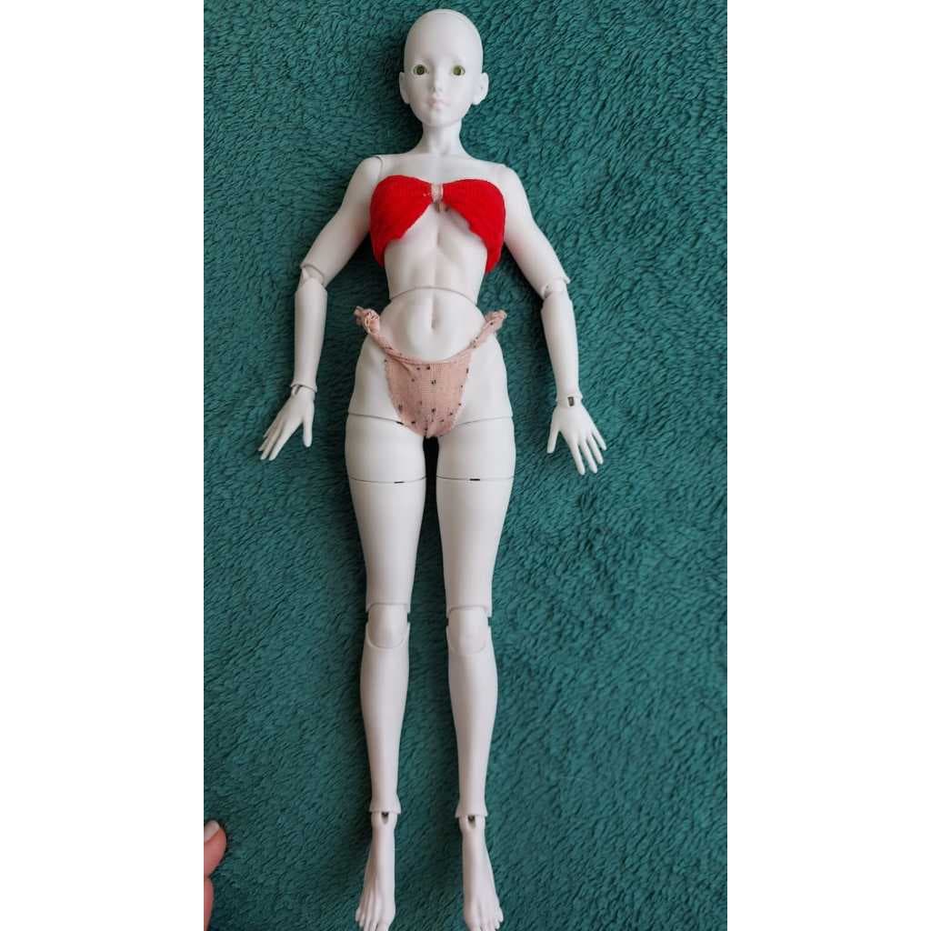 Boneca BJD Articulada Feminina Branca - 1/6 - 30 cm - (Base para Customizar / OOAK) - Feita em Impressão 3D