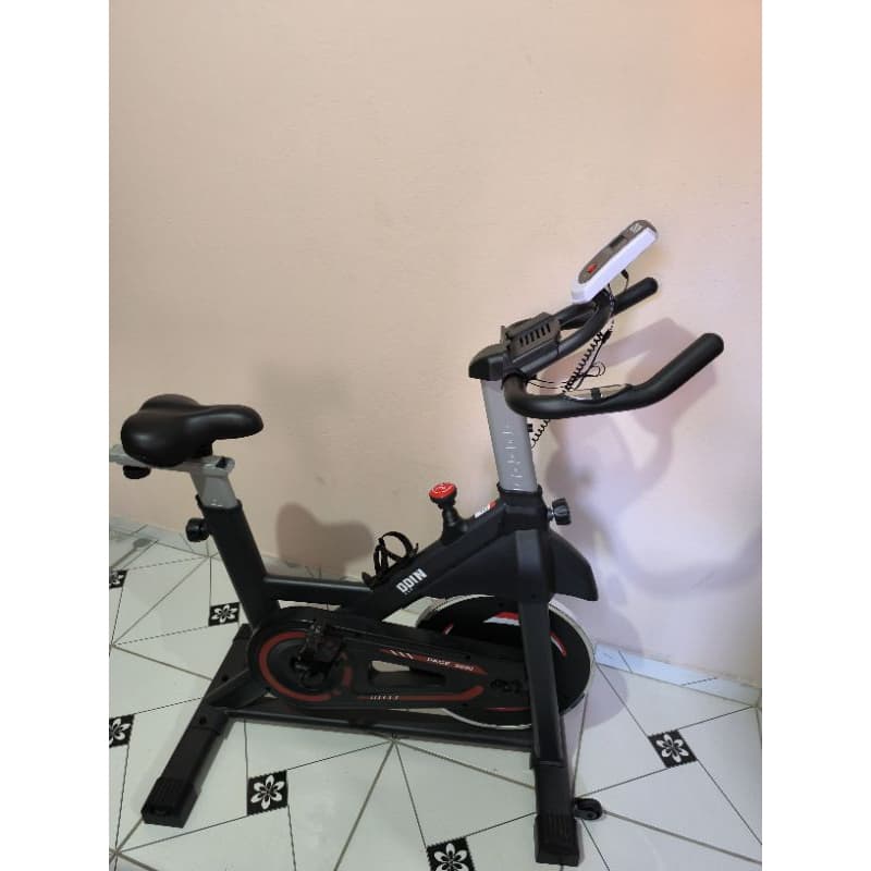 Bicicleta Ergométrica Para Spinning Mecanica 8kg Odin Fit Cor Preto/Vermelho