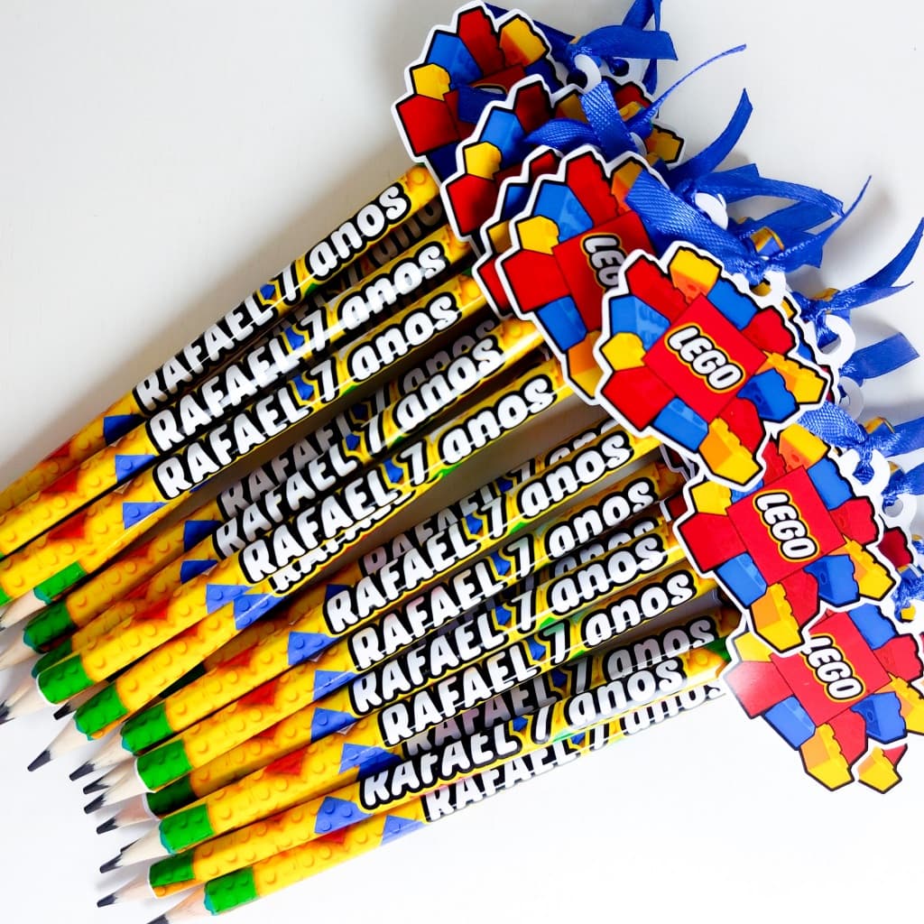 Kit 20 a 50 Lápis Personalizado com Tag Lego Blocos de Montar - Lembrancinha Festa Escola