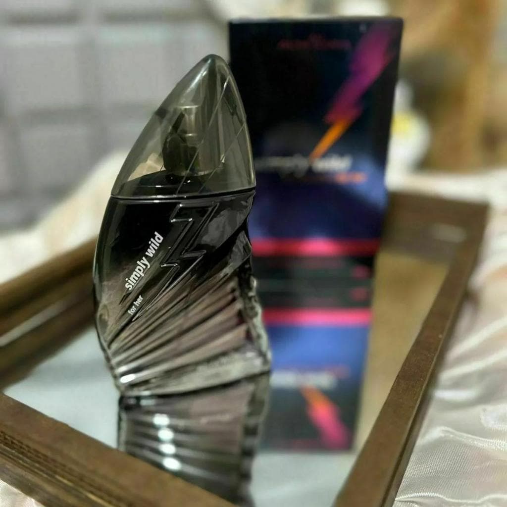 Perfume Simply Wild For Her - Perfume Feminino Importado Fragrância Internacional Marca Alta Moda 61259