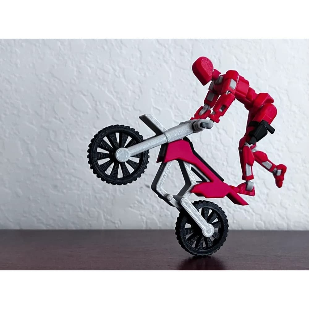 Brinquedo Dummy Boneco Articulado com Moto e Pack de Armas - Edição Customizada para Colecionadores