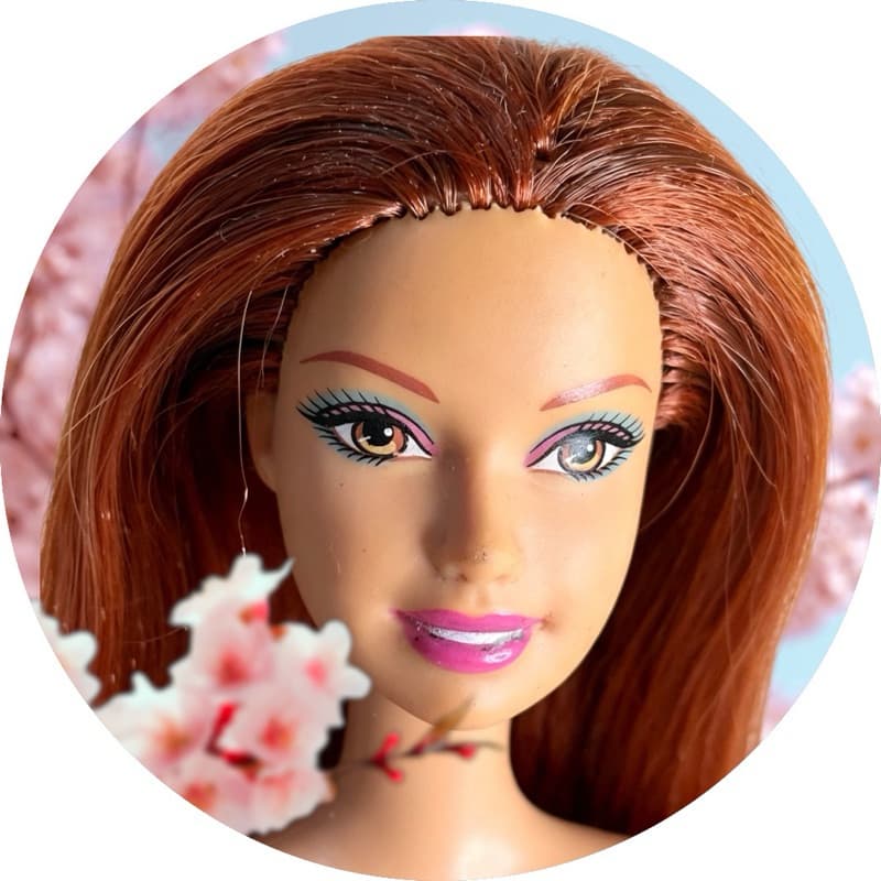 SILKGIRLSTORE 👗 69 Boneca Irish Rose Princess 👩‍🦰 ruiva