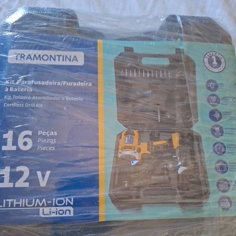 kit parafusadeira furadeira a bateria. parafusadeira/furadeira 12 V Tramontina à bateria