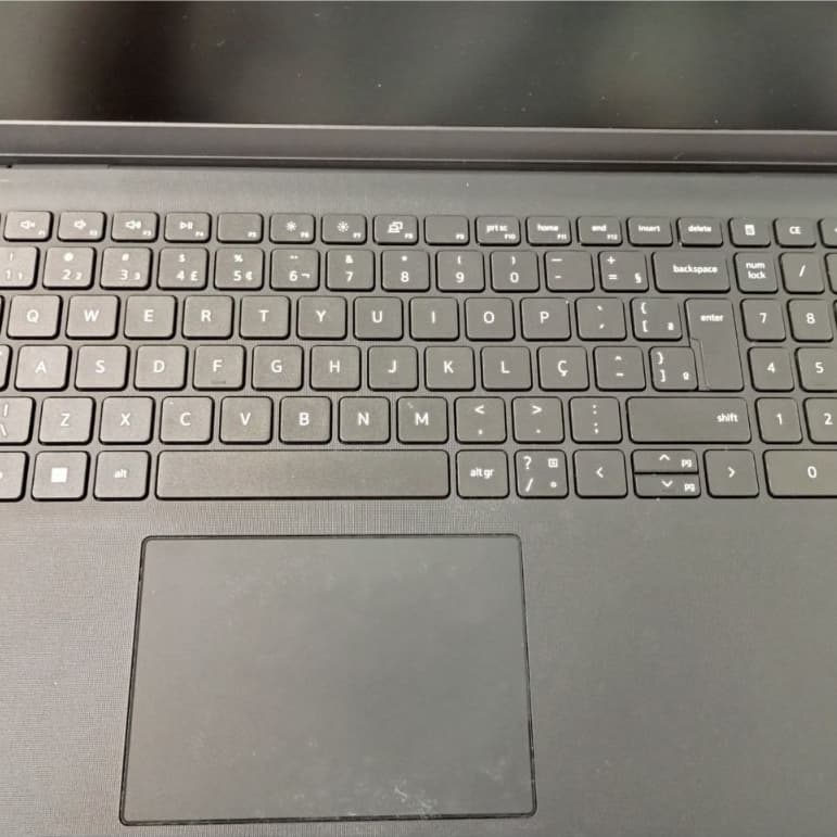 Notebook Dell  Vostro 15 3510 USADO