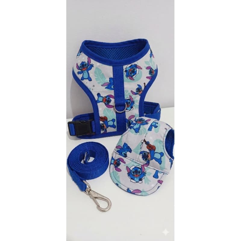 coleira pet peitoral com guia + boné pet temático