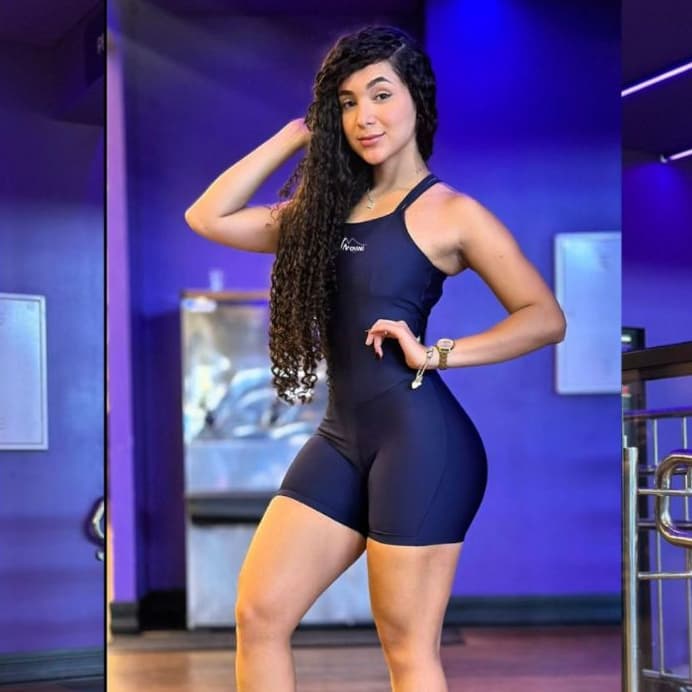 Macaquinho Suplex Feminino Fitness Moda Casual Alças Finas Trancadas nas costas Justo Confortável