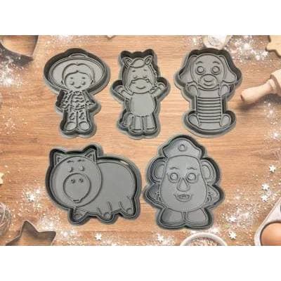 Kit com 5 Cortadores Marcadores de Biscoitos/Massinha de Modelar - Toy Story