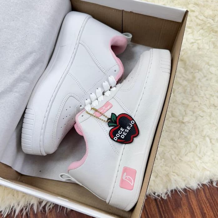 Tênis Branco Feminino Casual Original Estiloso Confortável e Versátil Sola Plataforma Leve e Macio