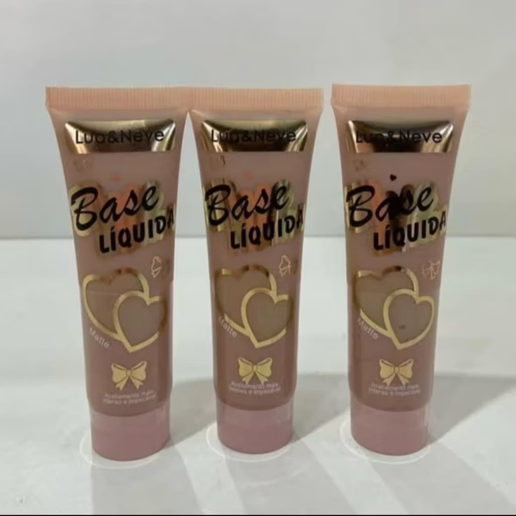 Base Liquida Lua&neve Alta cobertura, resistente a água.