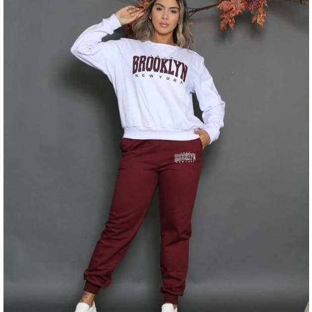 conjunto moletom feminino Brooklyn calça e blusa gola careca