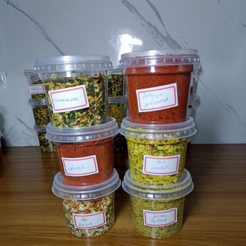 Kit 6 Temperos Premium 140ml | Ana Maria, Lemon Pepper, Colorau, Chimichurri, Edu Guedes e Páprica Defumada
