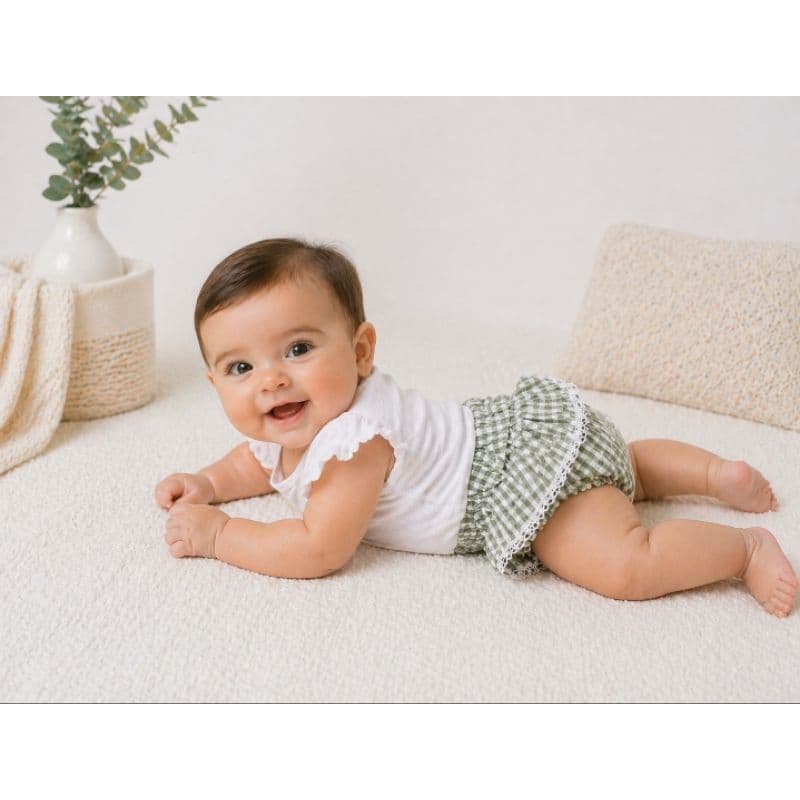 Tapa Fralda Bebê  Calcinha Confortável com Babados Tapa Fralda Artesanal com Babados  Tecido 100% Algodão 👶