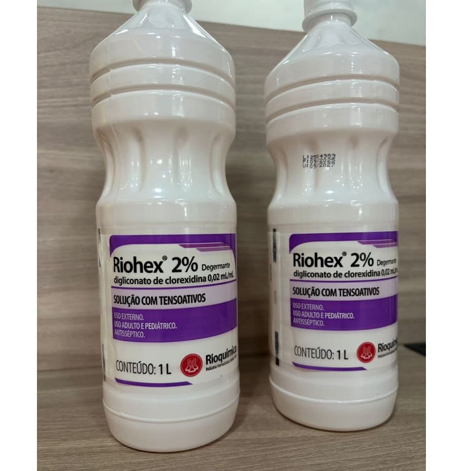 Kit C/2 Frascos RIOHEX DEGERMANTE 2% 1L  – RIOQUÍMICA