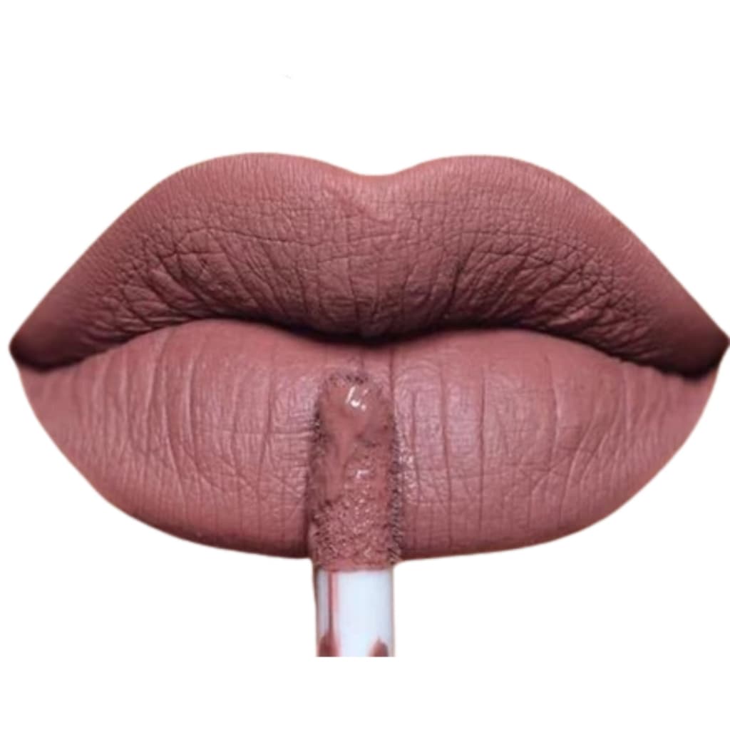 Batom Liquido Dolce Matte Divamor Acabamento Sofisticado Com Toque Aveludado Cor Intensa E Conforto Ao Longo Do Dia