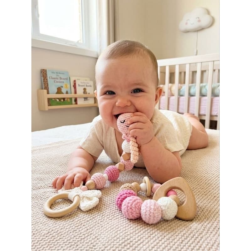 Kit Bebê Amigurumi Polvo Rosa Crochê - Mordedor Madeira