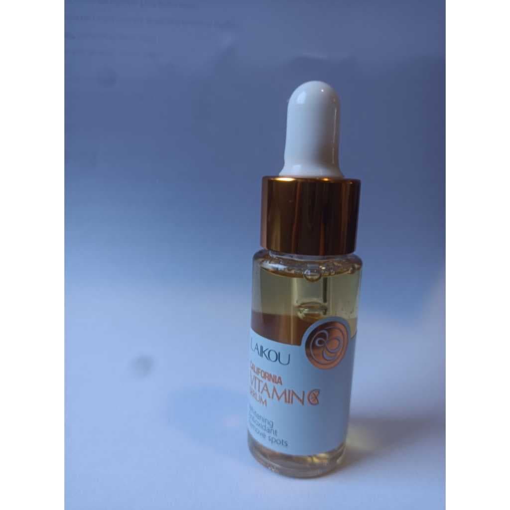 Sérum de Vitamina C facial , clareadora , antioxidante , anti manchas e marcas