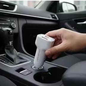 Carregador veicular Branco carrega 35W MAX,  USB + Tipo C Mini carregador de carro carga rápida L12-4 H'Maston