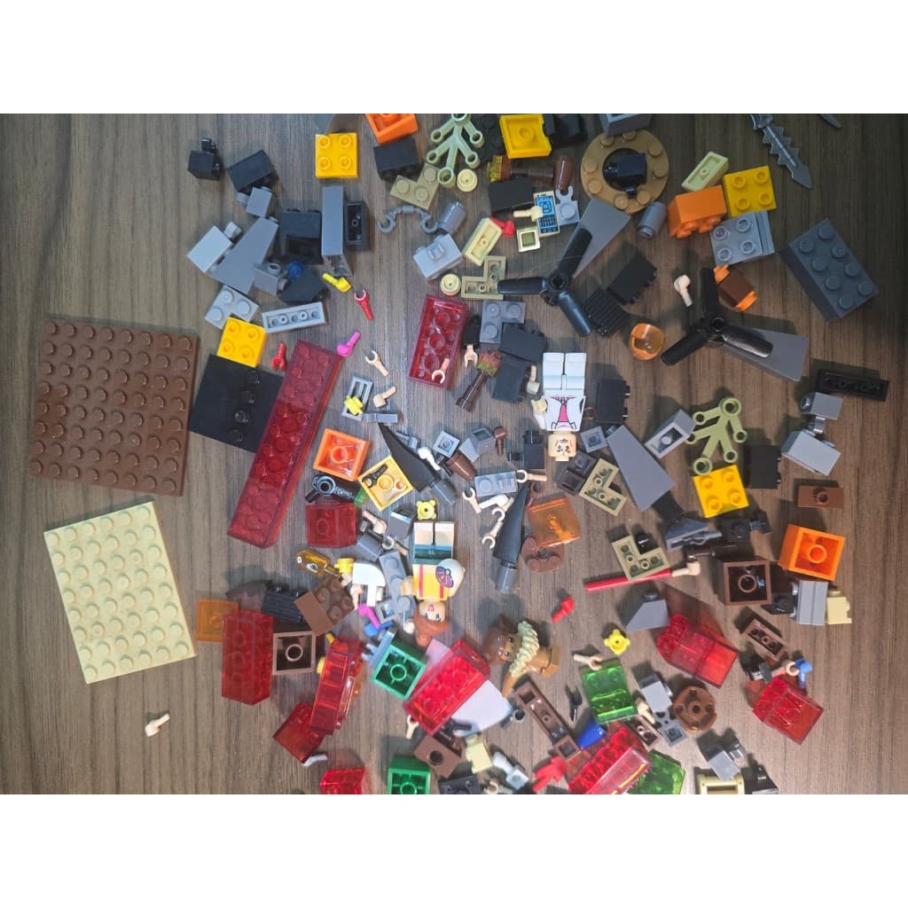 Lote blocos de montar estilo lego com figures pokemon