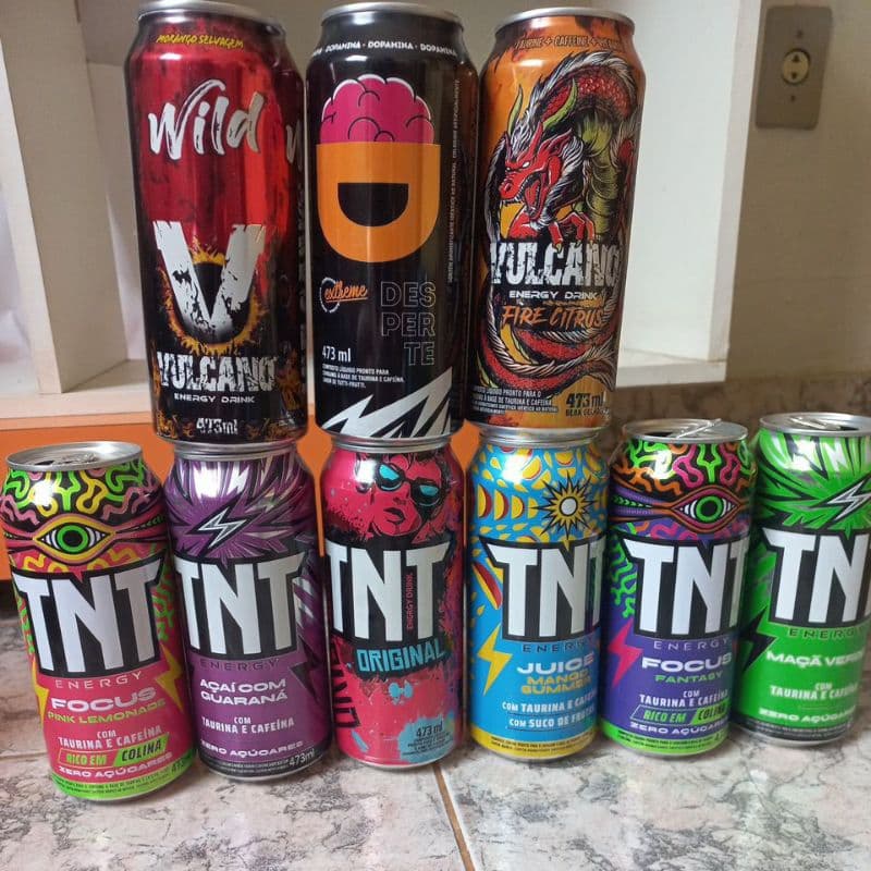 9 Latas energético TNT, VULCANO E DOPAMINA higienizadas (vazias, para coleção)
