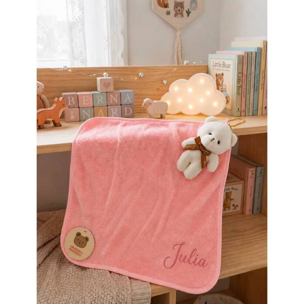 Naninha Com Pelucia Personalizada Com Nome Bordado - com Prendedor de Chupeta