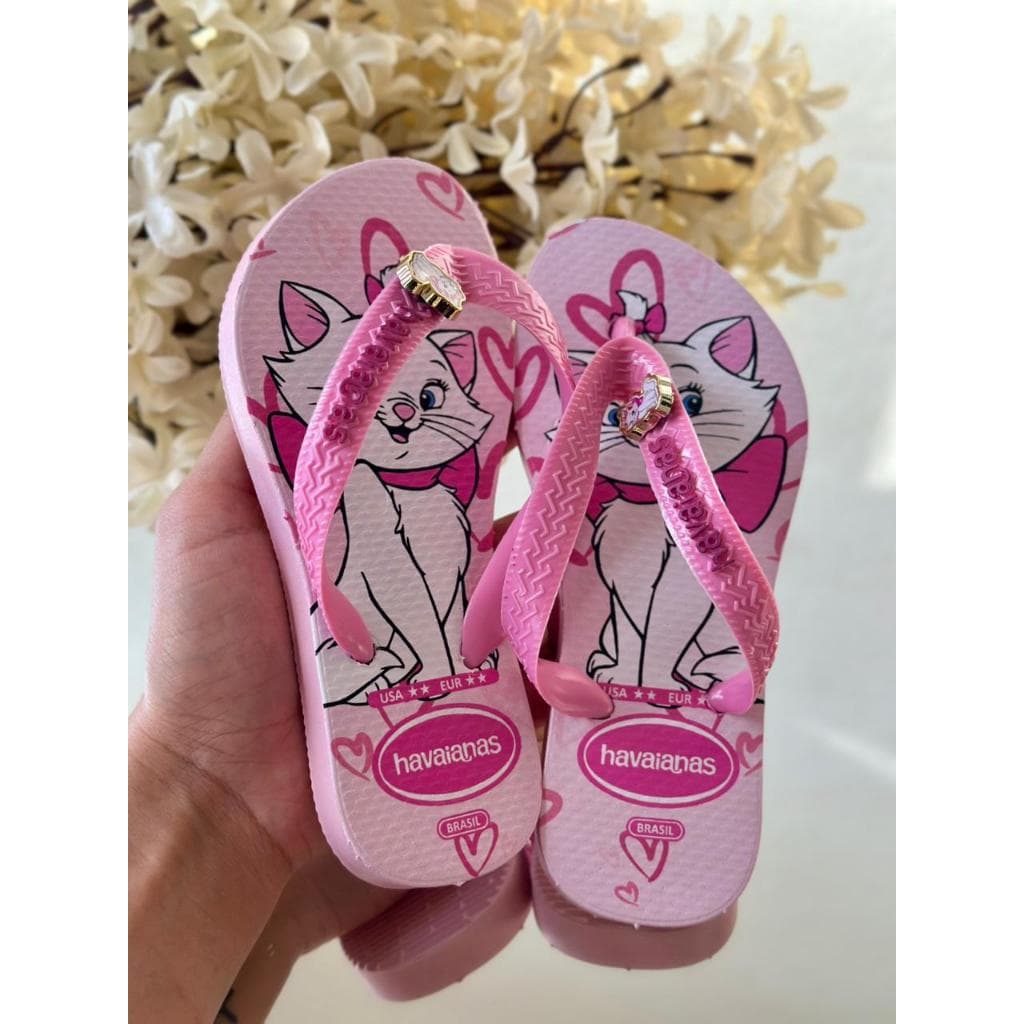 Sandália Chinelo Infantil Menina Com Pingente Personagem Fofo Confortável   25 ao 32 frete grátis