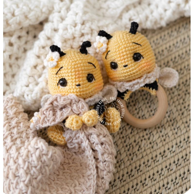 kit naninha + chocalho Abelinha Amigurumi/Croche