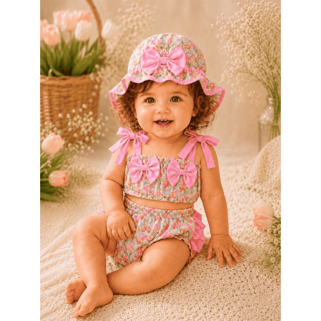 Roupa Bebê Menina Verão Conjunto LaranjaRoupa Bebê Menina Verão Conjunto Floral Tulipas Top Calcinha Babados Chapéu 100%
