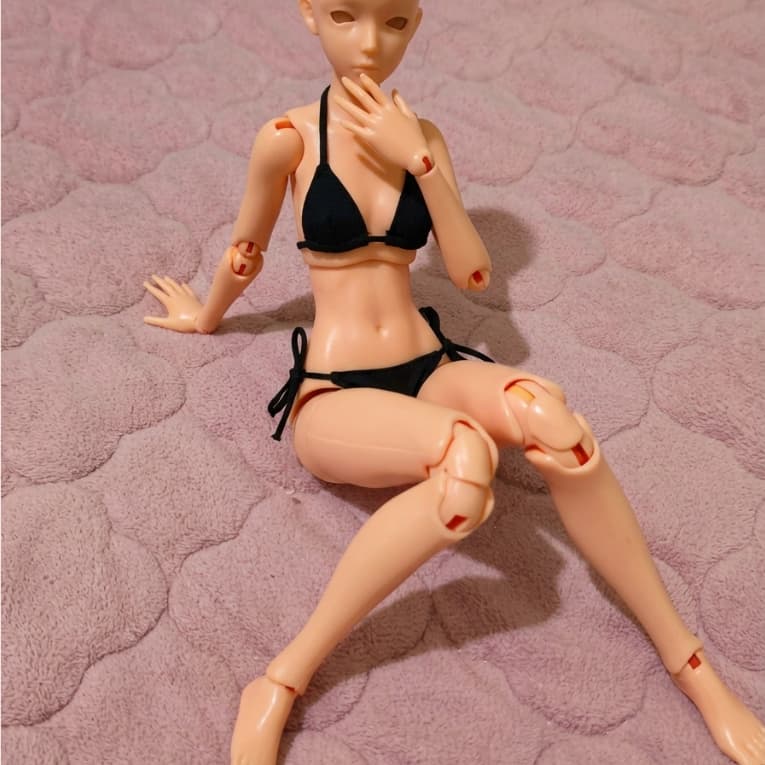 Boneca BJD Articulada Feminina- 1/6 - 29 cm - (Base para Customizar / OOAK) - Feita em Impressão 3D em RESINA