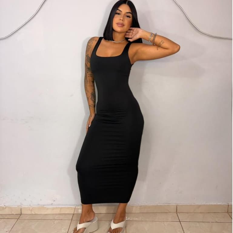 vestido feminino de suplex midi colado marrom