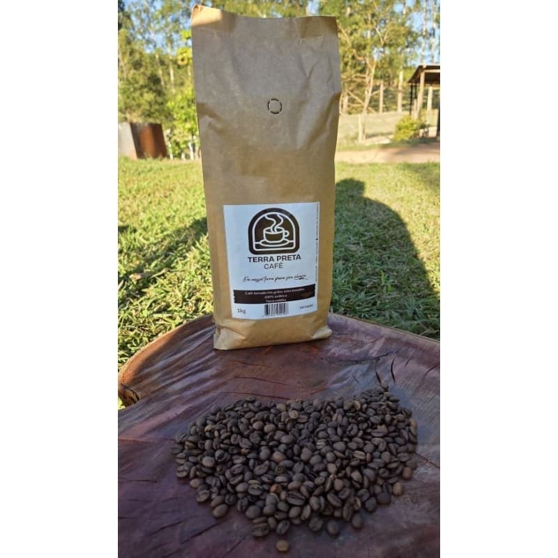 Café em grãos torrados - 1kg - torra média . Grãos selecionados peneira 16+. Café 100% arábica.