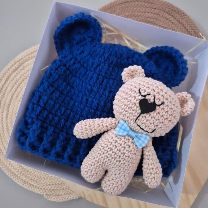 Kit Touca de Crochê com Ursinho Amigurumi para Bebê | Feito à Mão